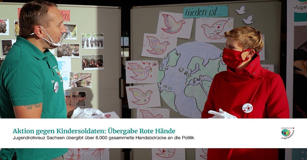 Jugendrotkreuz Sachsen übergibt „Rote Hände“ an Politik